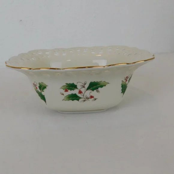 Pierced Treat Bowl Square Gold Trim Royal Limited Holly Holiday Christmas Japan - Picture 5 of 10